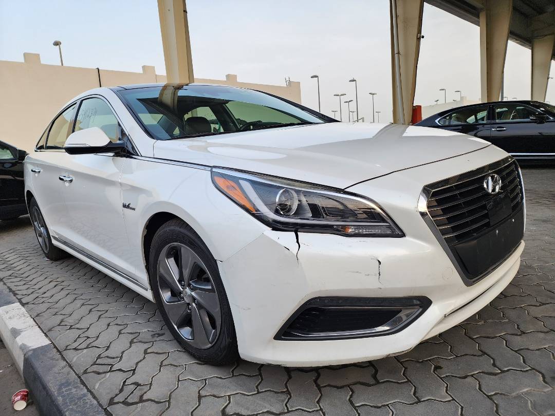 2016 HYUNDAI SONATA — 162117 Miles — Lot 45412374 — Souq - Marhaba Auctions Used Cars - Image 4