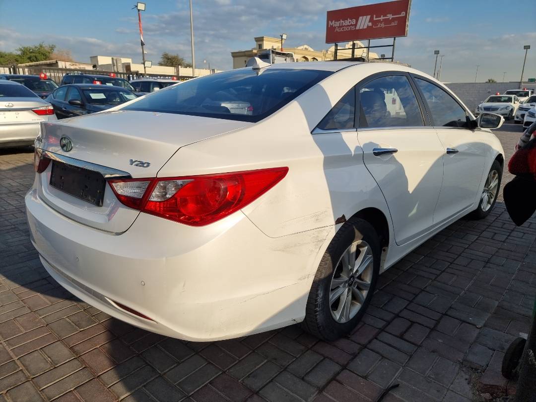 2011 HYUNDAI SONATA — 236397 KM — Lot 248415 — Ind. 12 - Marhaba Auctions Used Cars - Image 5