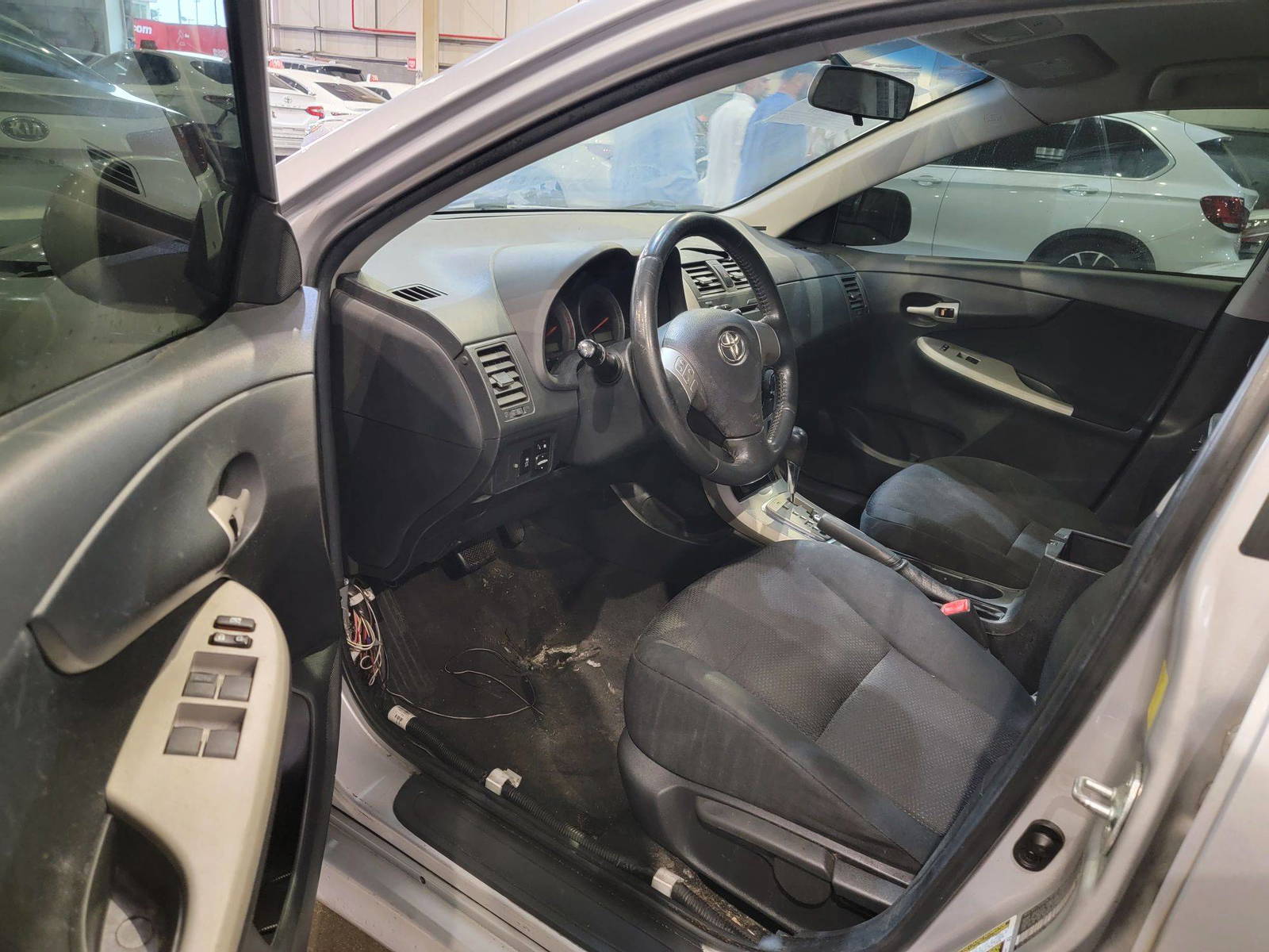 TOYOTA COROLLA 2010 - Marhaba Auction Used Cars - Image 9