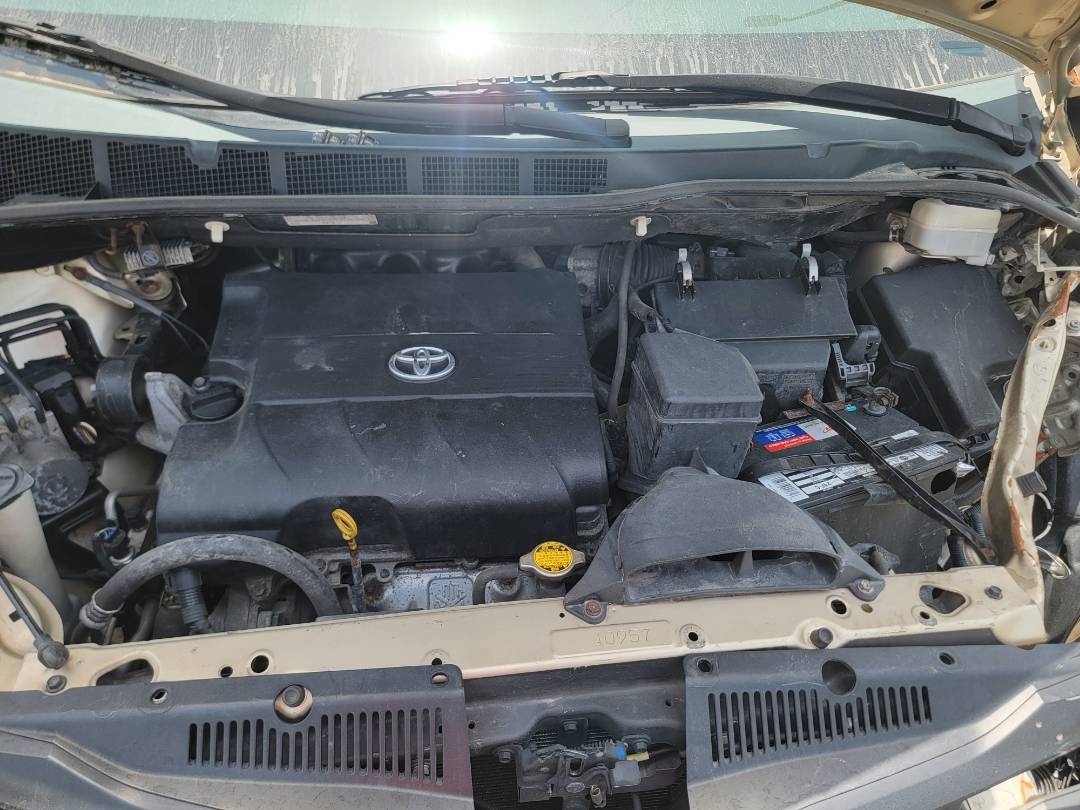 2011 TOYOTA SIENNA — 165282 Miles — Lot S028652 — Main - Marhaba Auctions Used Cars - Image 8