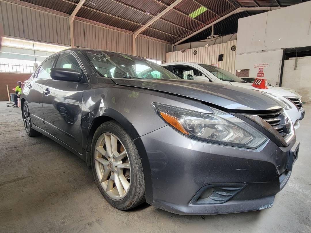 2018 NISSAN ALTIMA — 191690 Miles — Lot 37837 — Main - Marhaba Auctions Used Cars - Image 4