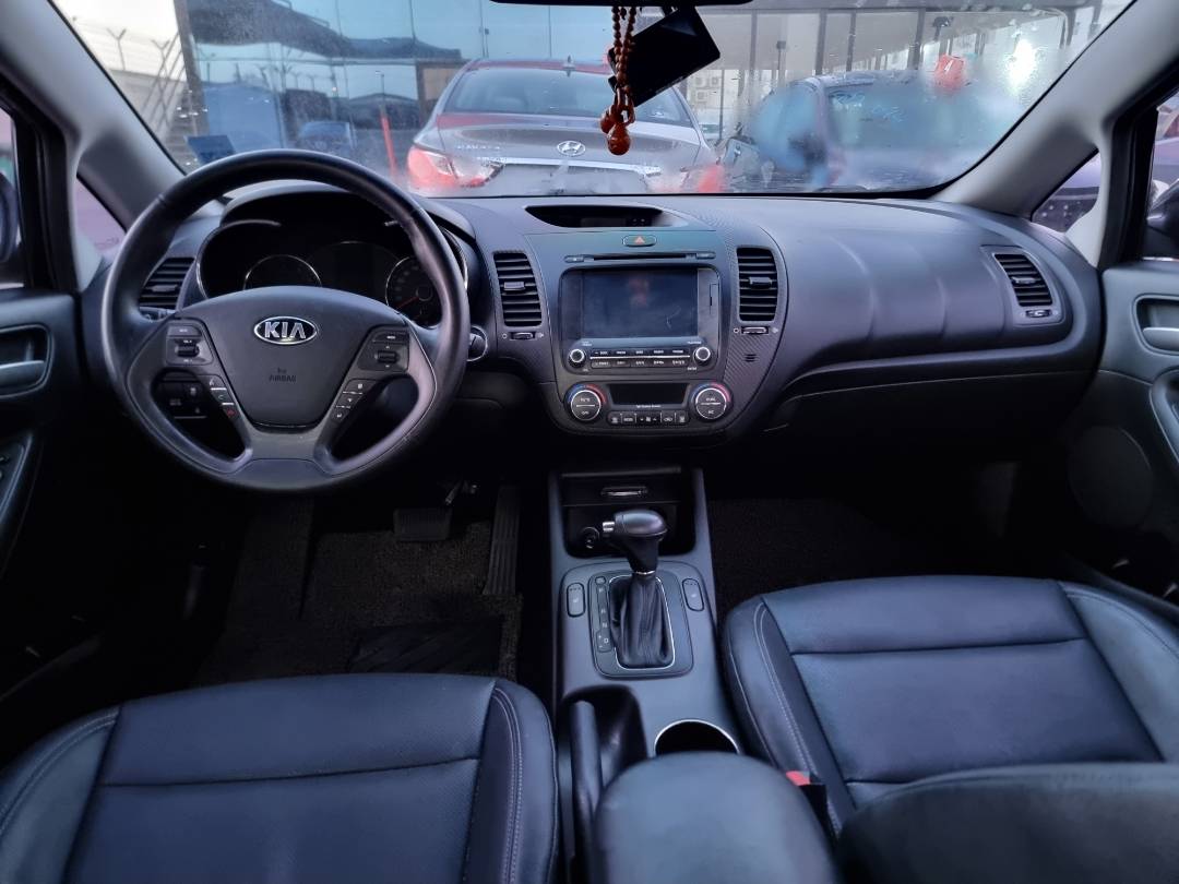 2013 KIA K3 — 152366 KM — Lot 215487 — Ind. 12 - Marhaba Auctions Used Cars - Image 7