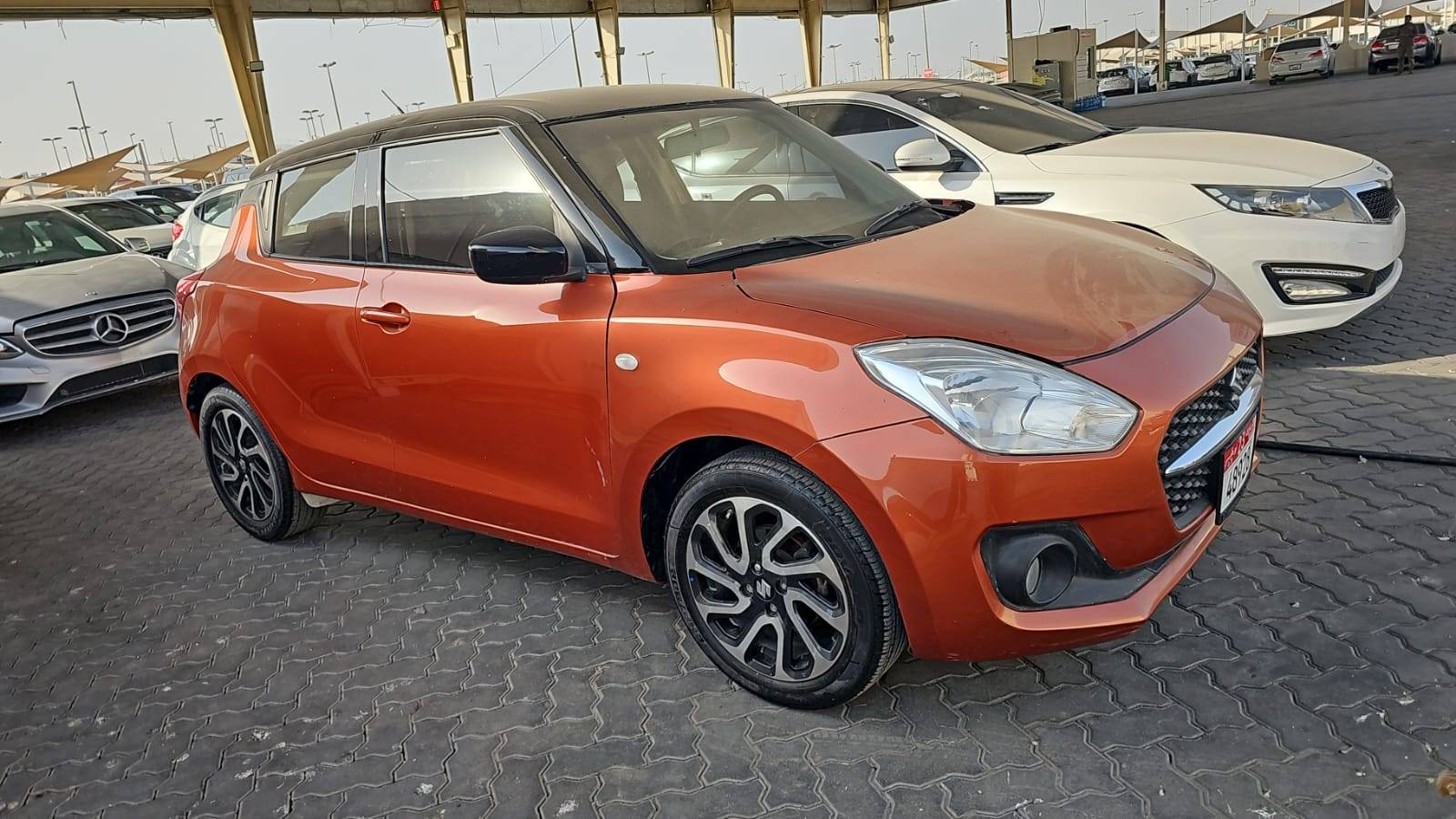2023 SUZUKI SWIFT — 170689 KM — Lot 4P6400274 — Souq - Marhaba Auctions Used Cars - Image 3