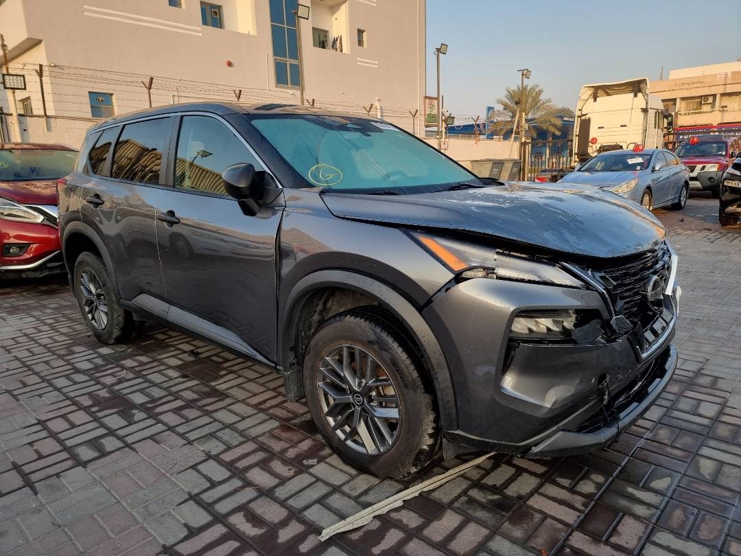 2021 NISSAN ROGUE — 27949 Miles — Lot 215487 — Souq - Marhaba Auctions Used Cars - Image 4