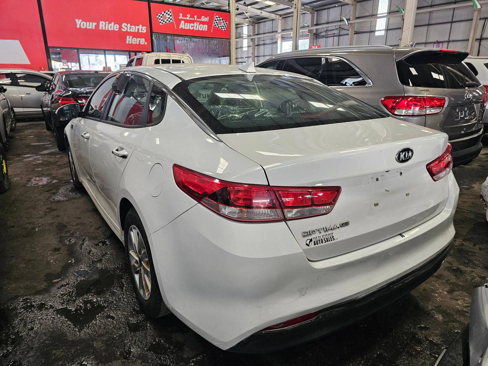 2018 KIA OPTIMA — 216664 Miles — Lot 1268475 — Main - Marhaba Auctions Used Cars - Image 6
