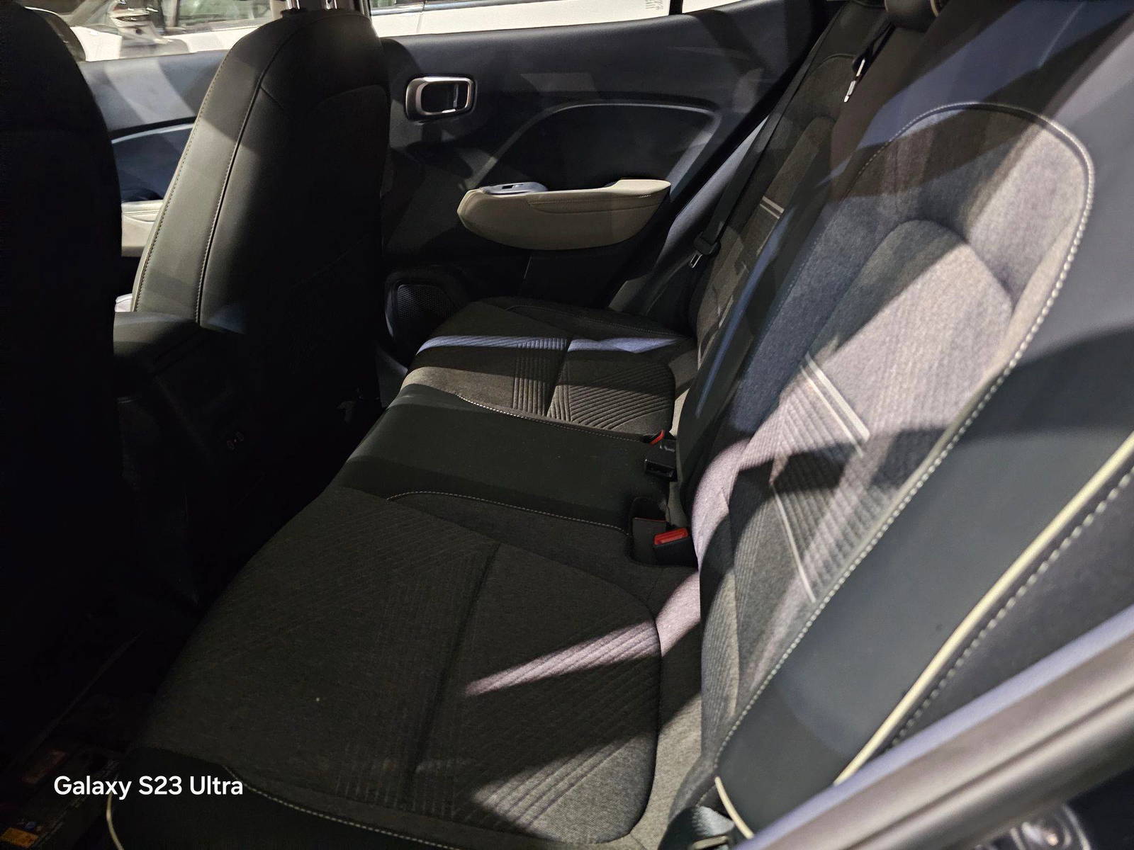 HYUNDAI VENUE DENIM 2024 - Marhaba Auction Used Cars - Image 10