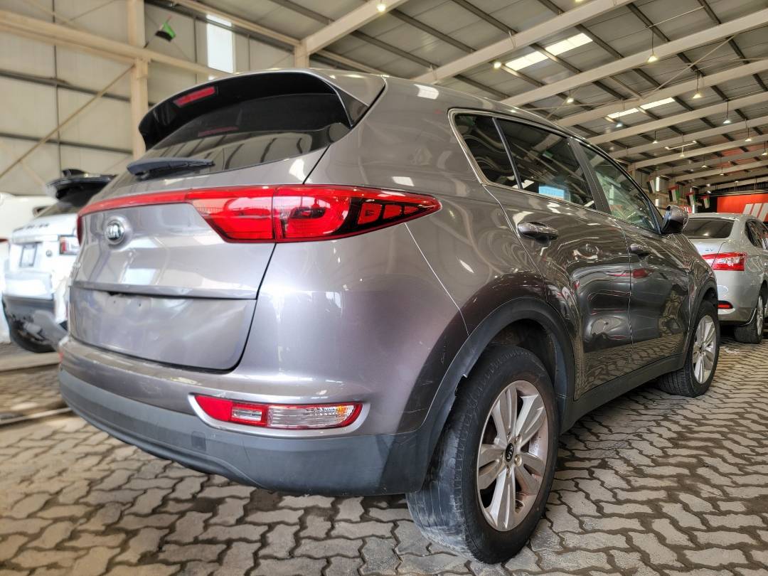 2018 KIA SPORTAGE — 140403 Miles — Lot 80891813 - Marhaba Auctions Used Cars - Image 3