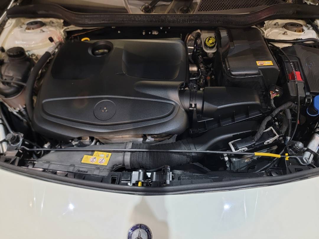 2016 MERCEDES BENZ CLA 250 — 97942 Miles — Lot N389290 — Main - Marhaba Auctions Used Cars - Image 12