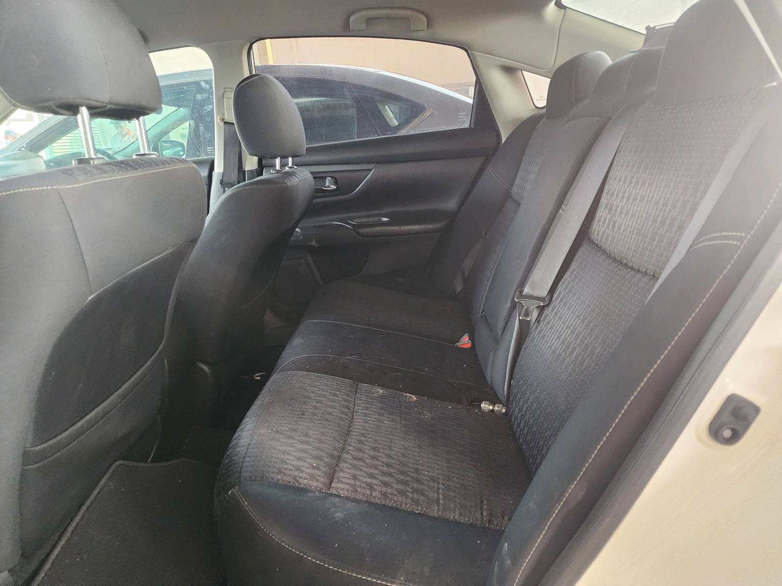 2016 NISSAN ALTIMA — 172625 Miles — Lot 37488914 — Souq - Marhaba Auctions Used Cars - Image 6