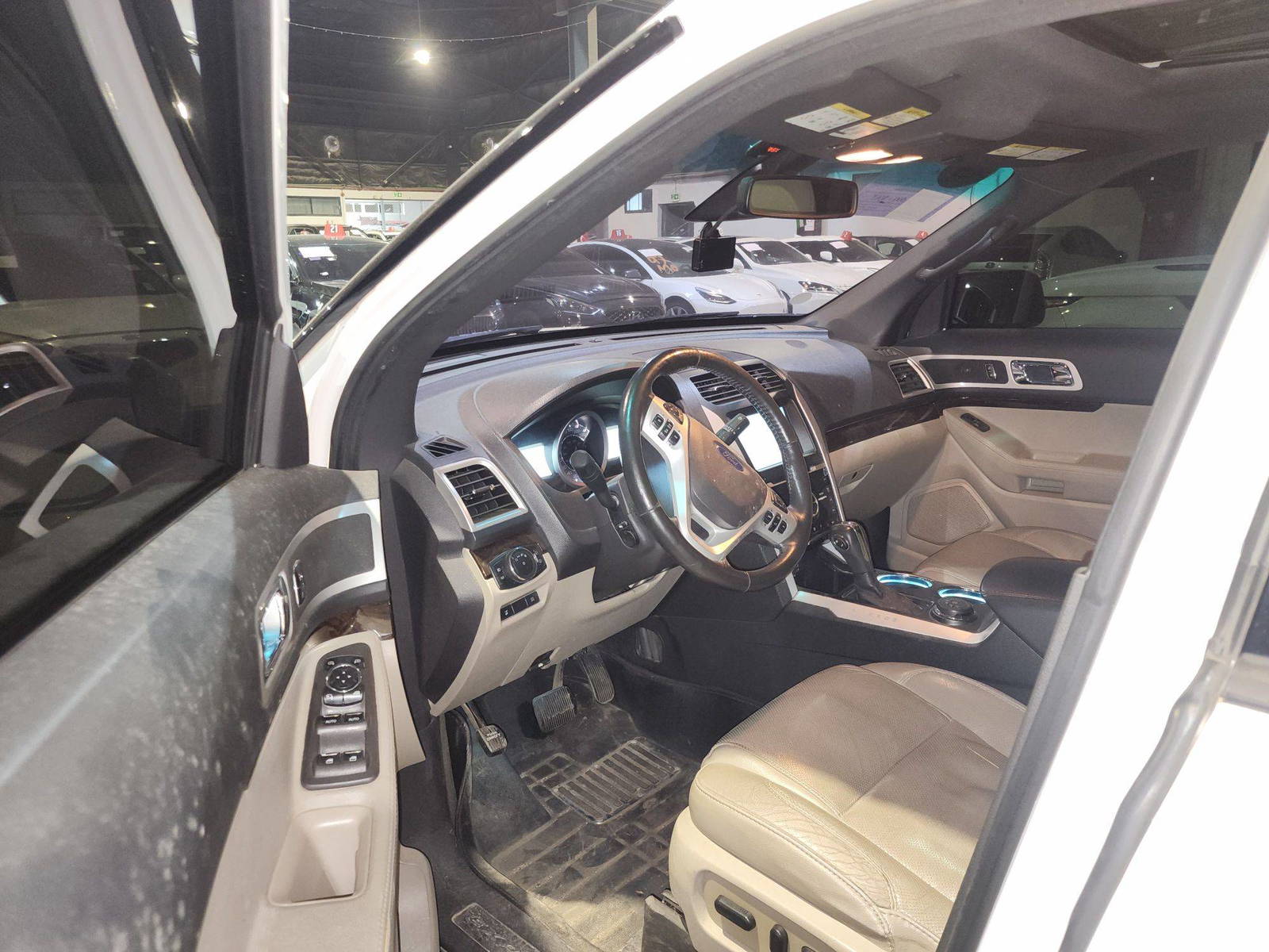 2013 FORD EXPLORER — 185307 KM — Lot C55899 — Ind. 12 - Marhaba Auctions Used Cars - Image 10