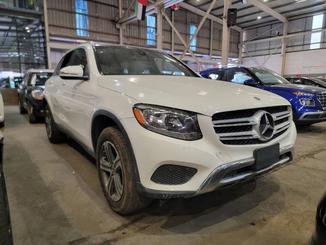 2018 MERCEDES BENZ GLC-300 — 154251 Miles — Lot 3JV097713 — Main - Marhaba Auctions Used Cars - Image 3