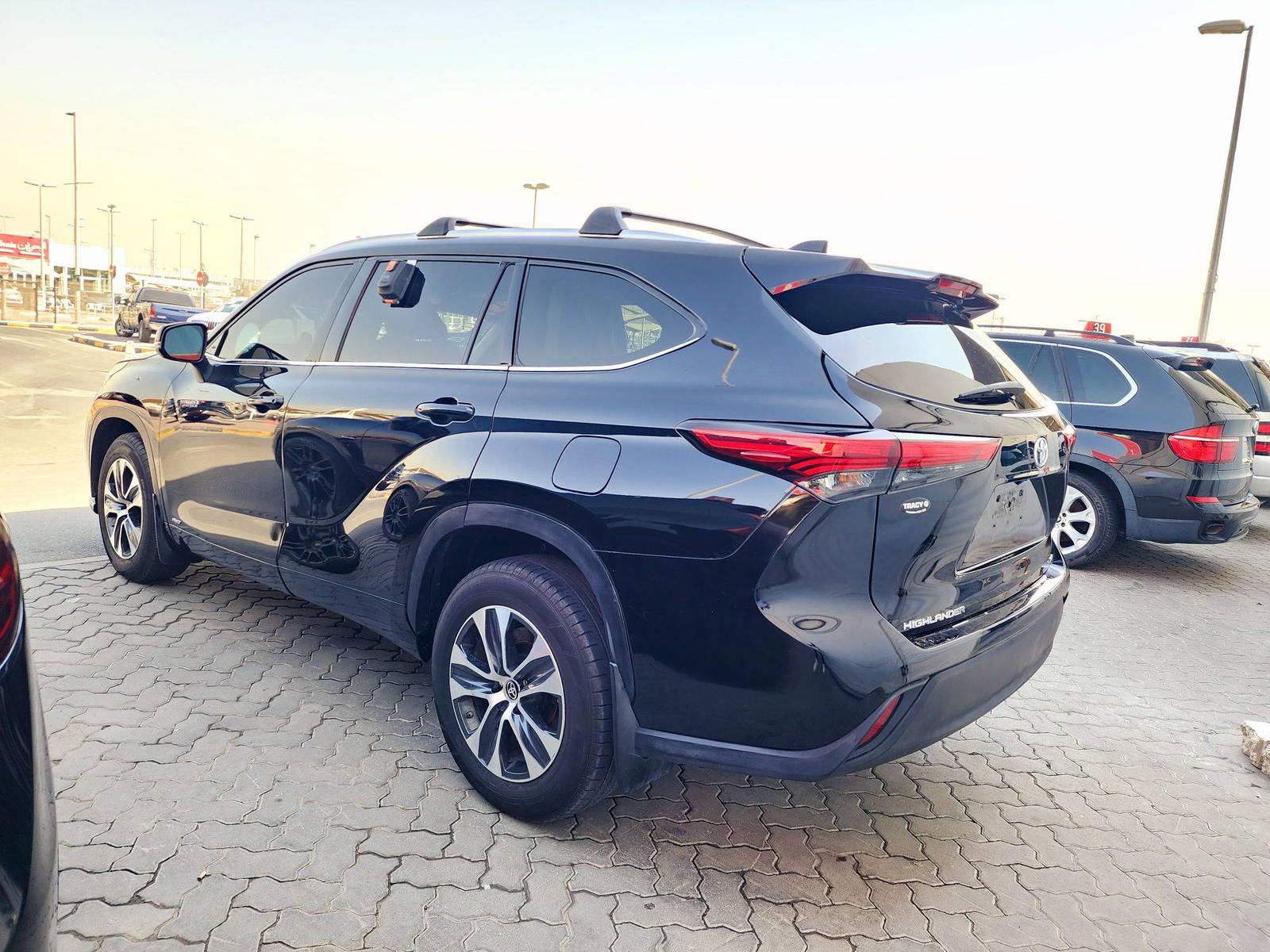 2021 TOYOTA HIGHLANDER — 57015 KM — Lot MS519157 — Souq - Marhaba Auctions Used Cars - Image 3