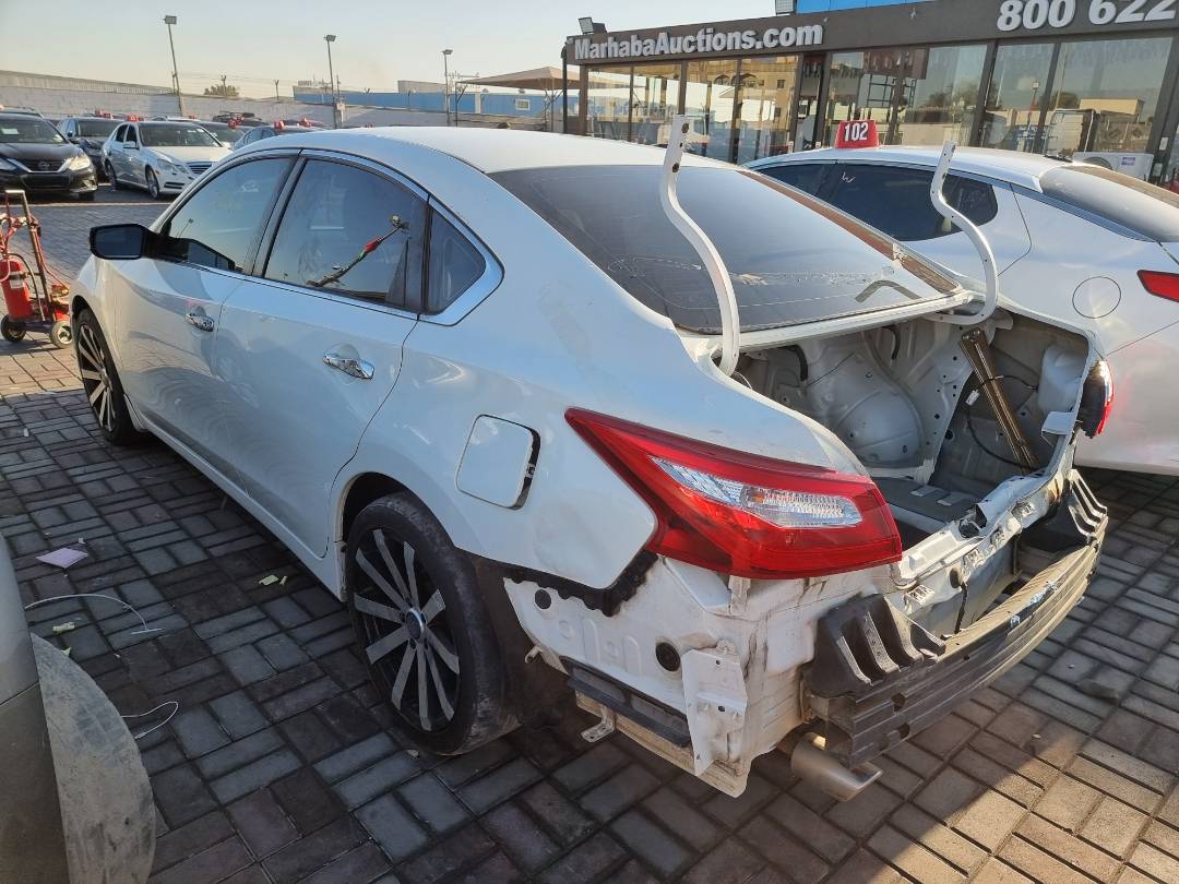 2017 NISSAN ALTIMA — 175812 Miles — Lot 214587 — Ind. 12 - Marhaba Auctions Used Cars - Image 5
