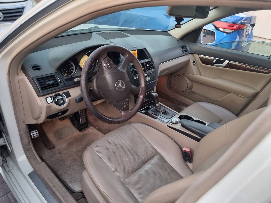 MERCEDES BENZ C300 2011 - Marhaba Auction Used Cars - Image 7