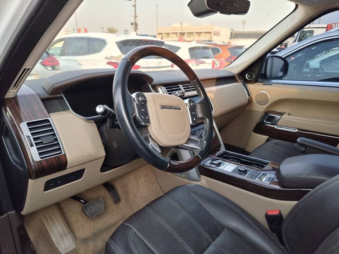 2017 LAND ROVER RANGE ROVER — 53842 Miles — Lot 353325 — Ind. 12 - Marhaba Auctions Used Cars - Image 7