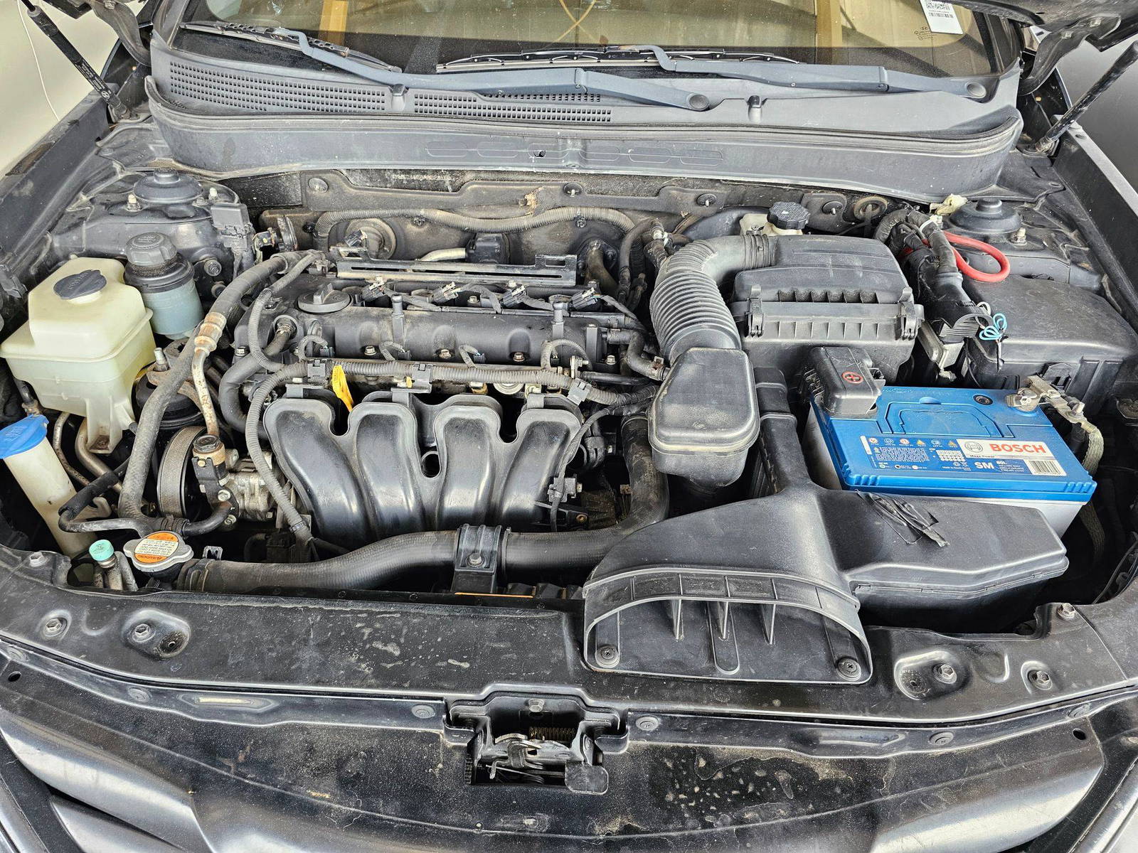 2010 HYUNDAI SONATA — 181644 KM — Lot 020166 — Souq - Marhaba Auctions Used Cars - Image 11
