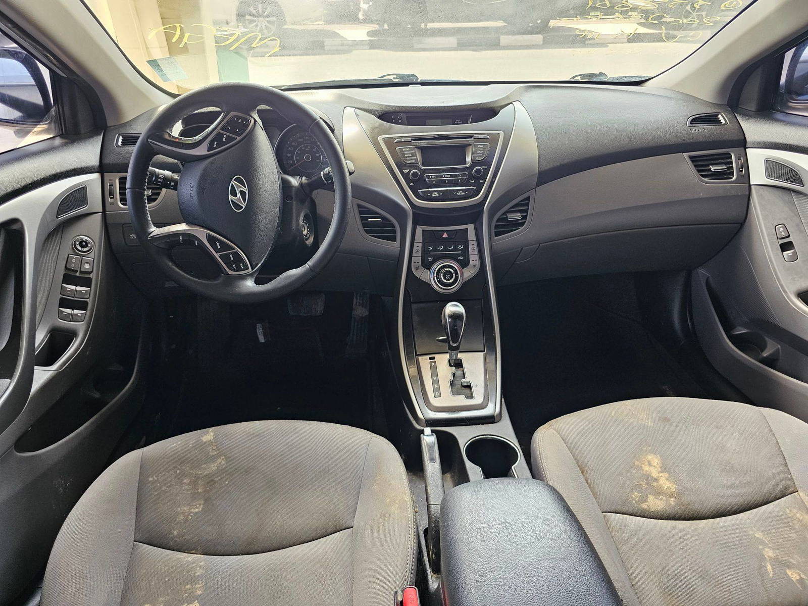 2013 HYUNDAI ELANTRA — 200236 KM — Lot 12240703 — Souq - Marhaba Auctions Used Cars - Image 7