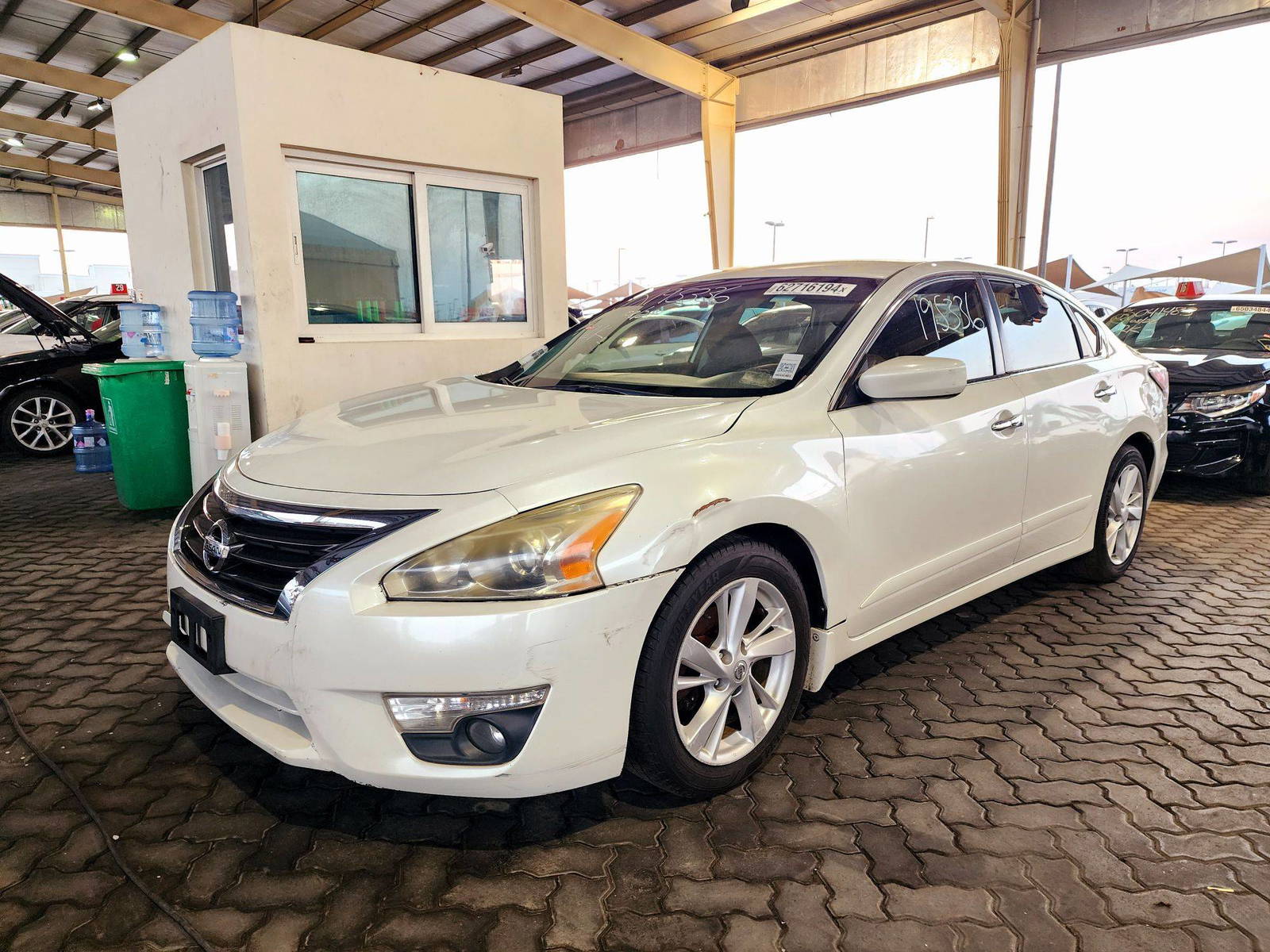 2015 NISSAN ALTIMA — 163384 Miles — Lot APXFC195336 — Souq - Marhaba Auctions Used Cars - Image 5