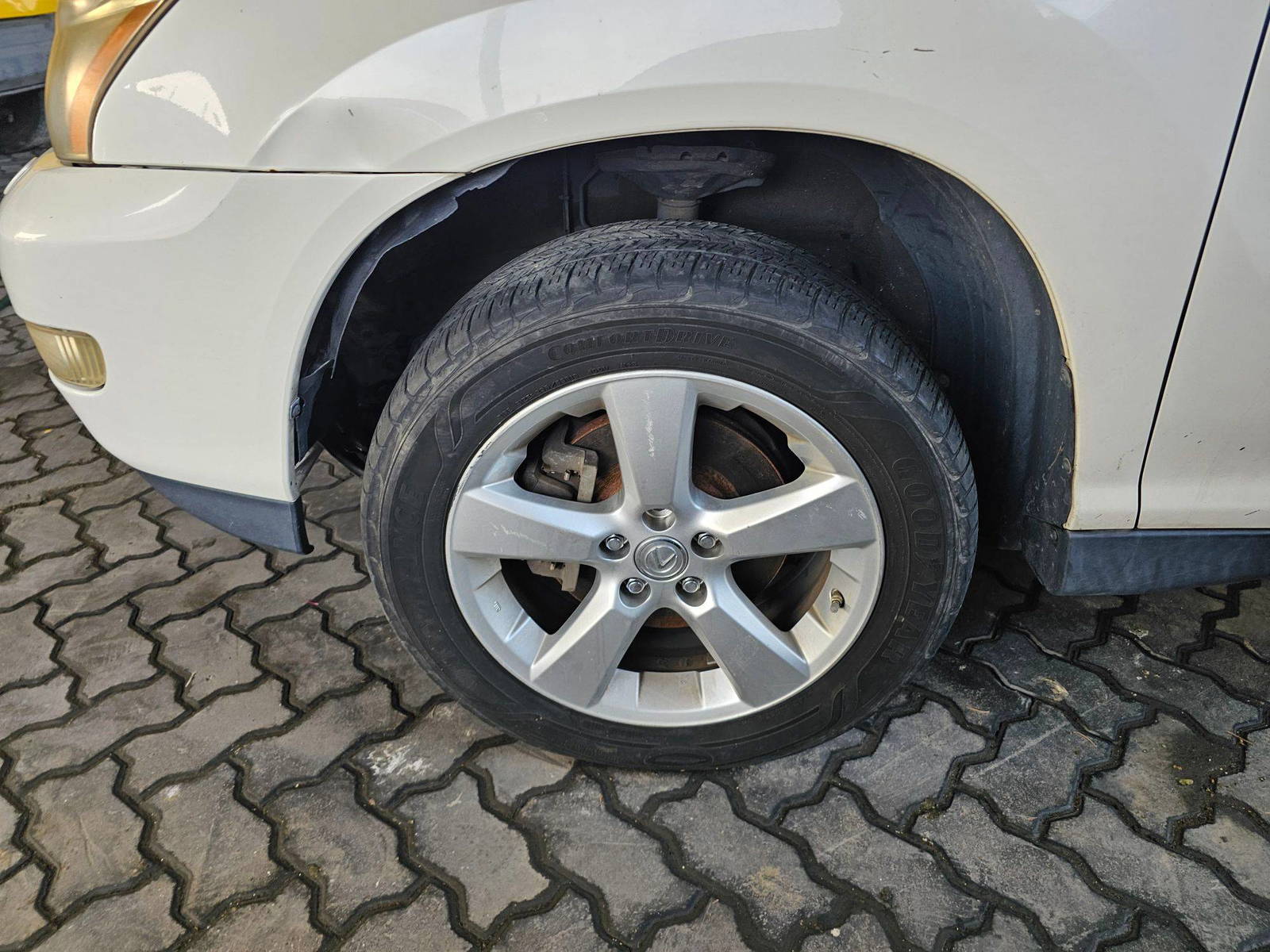 LEXUS RX 350 2007 - Marhaba Auction Used Cars - Image 10