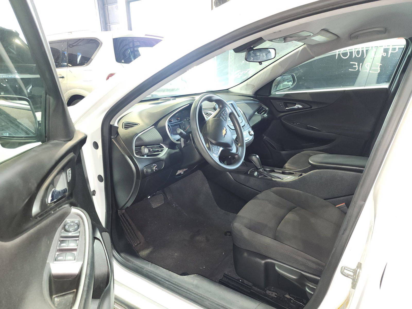 2018 CHEVROLET MALIBU — 104980 Miles — Lot T4JF260429 — Souq - Marhaba Auctions Used Cars - Image 9