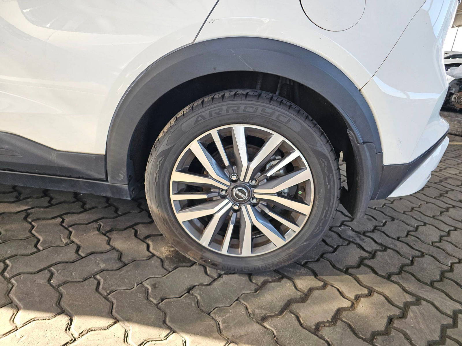 NISSAN KICKS 2023 - Marhaba Auction Used Cars - Image 10