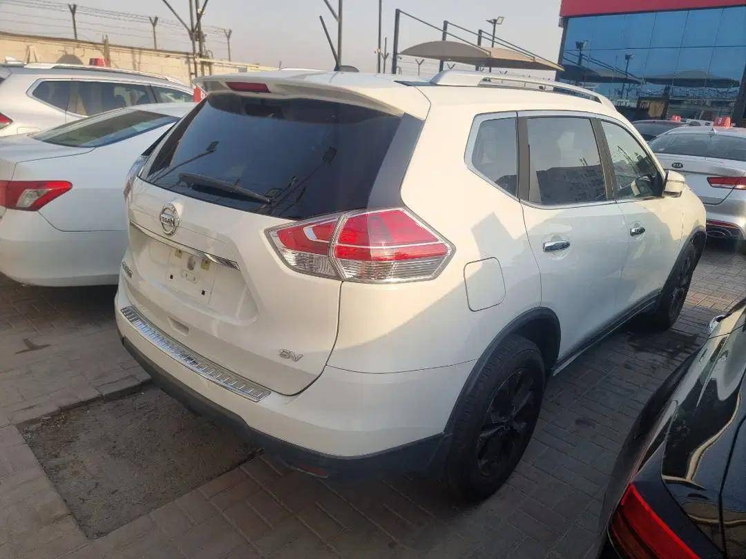 NISSAN ROGUE