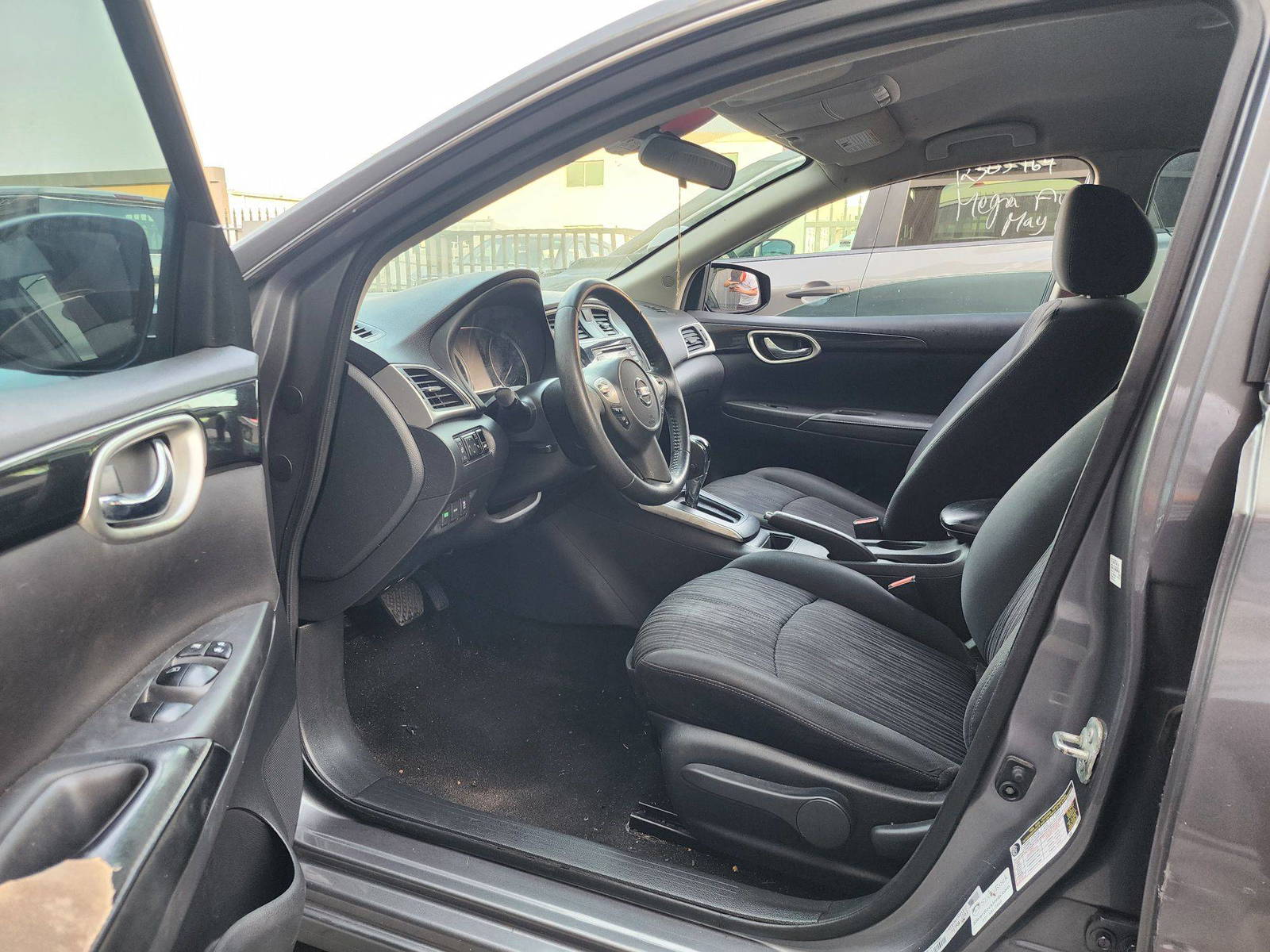 2018 NISSAN SENTRA — 191575 Miles — Lot 1194219 — Al Quoz - Marhaba Auctions Used Cars - Image 10