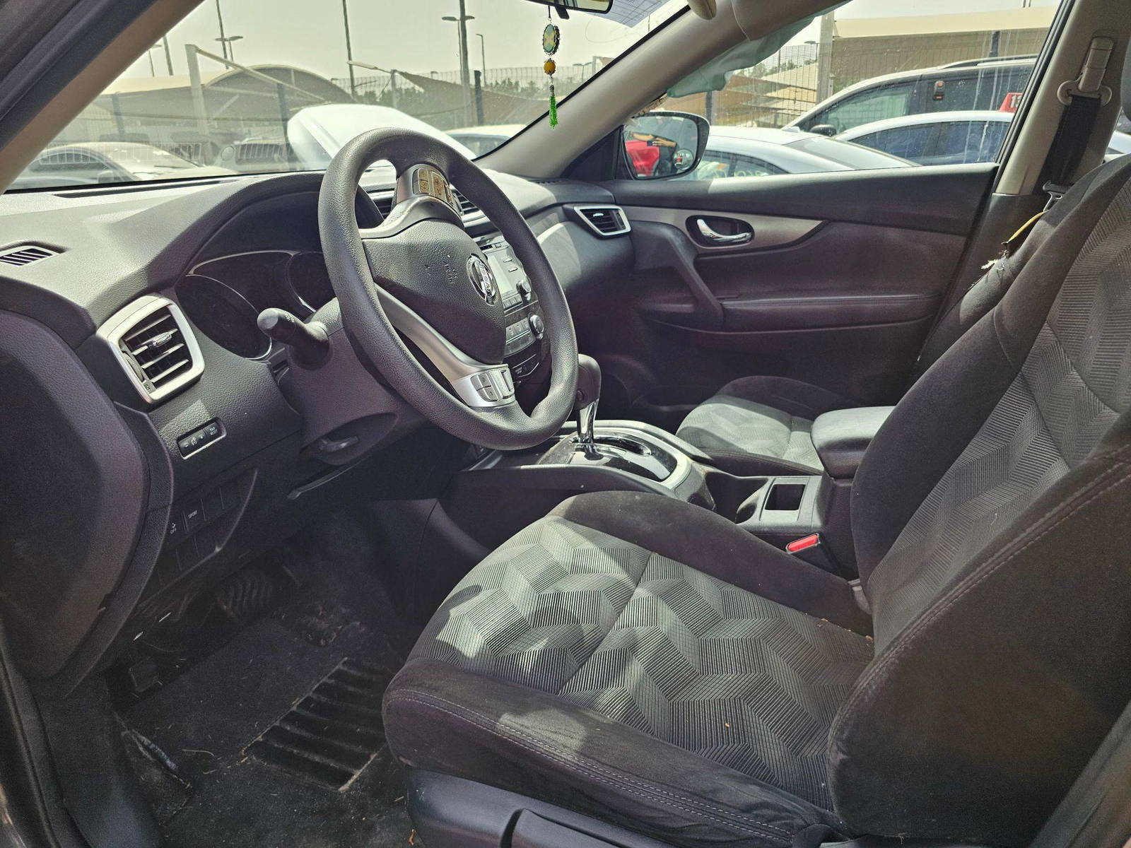 2014 NISSAN ROGUE — 227422 KM — Lot 58167865 — Souq - Marhaba Auctions Used Cars - Image 8
