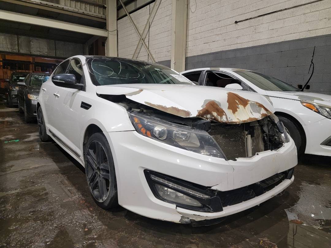 2013 KIA OPTIMA — 140378 Miles — Lot DG108624 — Main - Marhaba Auctions Used Cars - Image 4