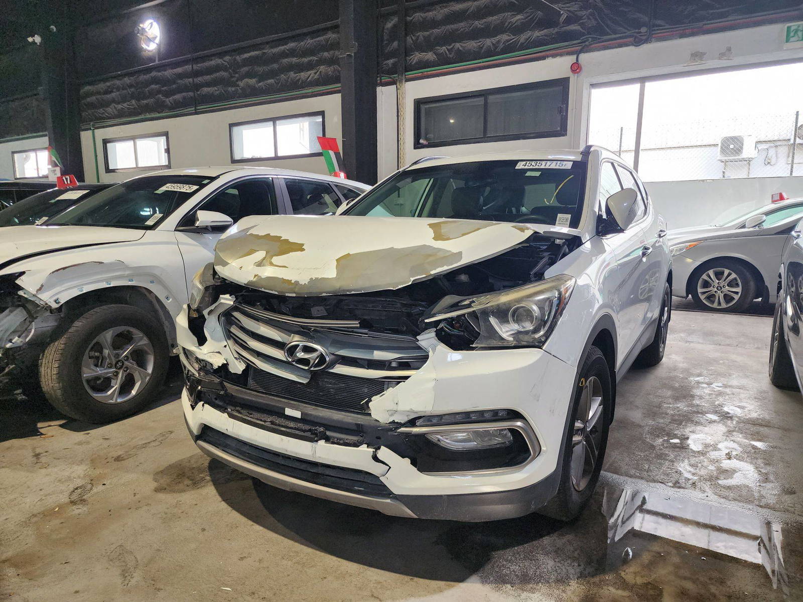 2018 HYUNDAI SANTA FE — 70296 Miles — Lot 45351715 — Main - Marhaba Auctions Used Cars - Image 4