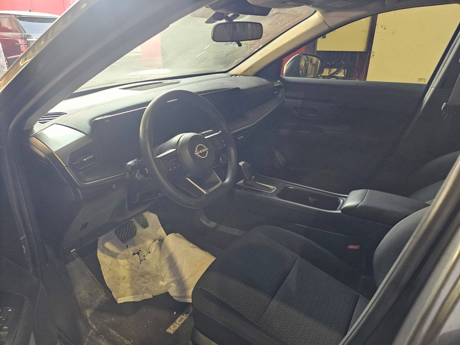 2025 NISSAN KICKS — 1584 KM — Lot L306431 - Marhaba Auctions Used Cars - Image 7