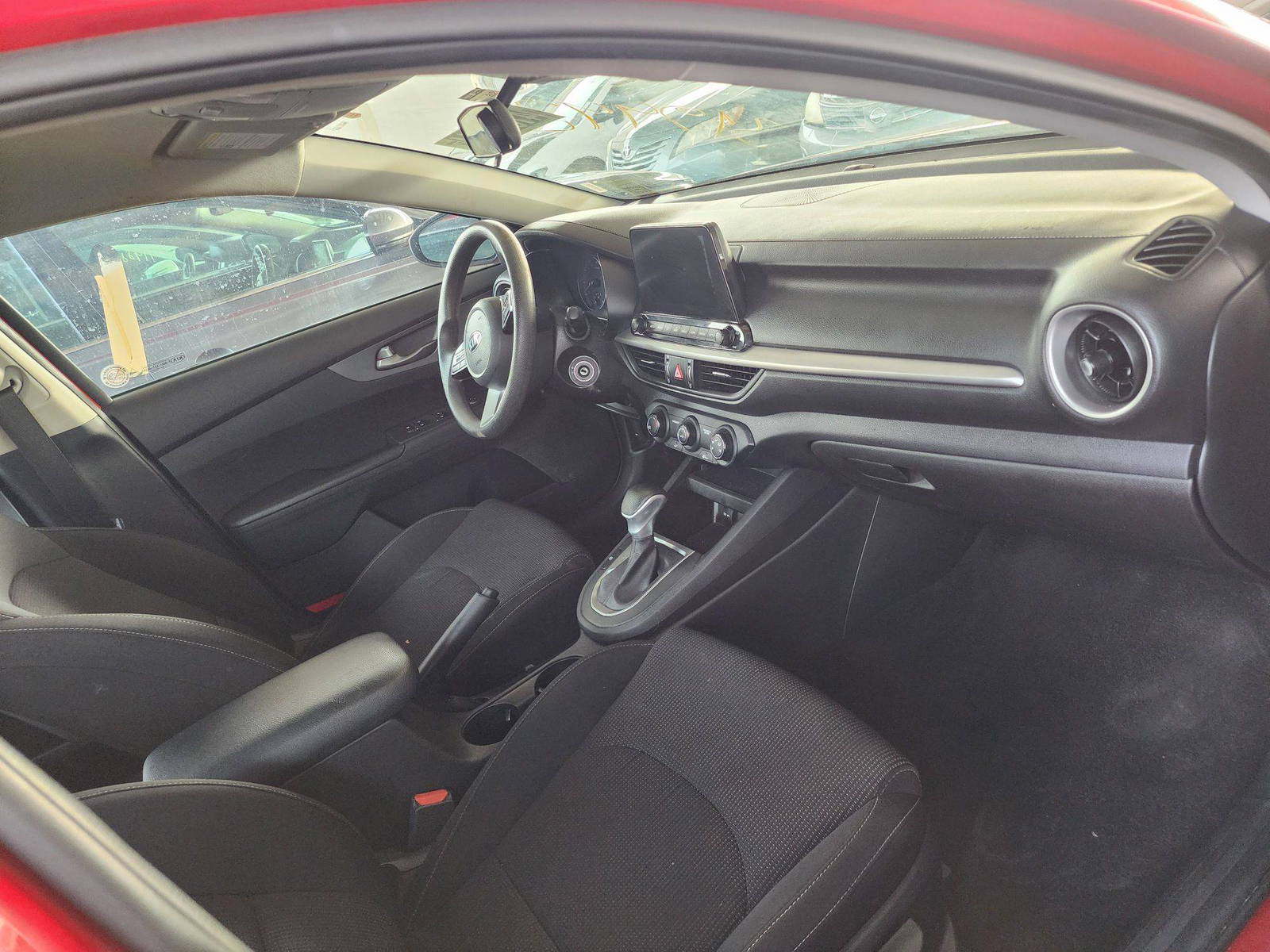 2021 KIA FORTE — 76339 Miles — Lot 41383314 — Souq - Marhaba Auctions Used Cars - Image 5