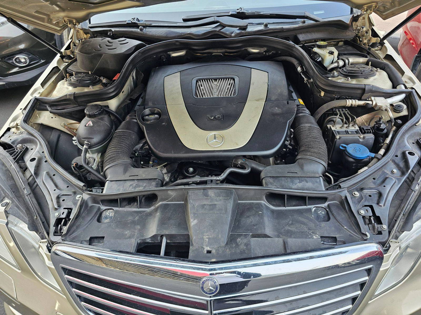 2011 MERCEDES BENZ E 350 — 183023 Miles — Lot BA316375 — Souq - Marhaba Auctions Used Cars - Image 10