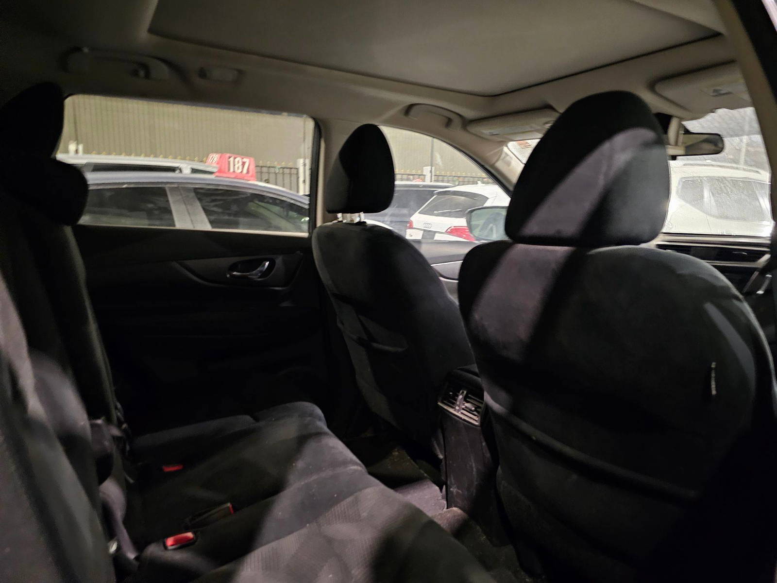 NISSAN ROGUE 2016 - Marhaba Auction Used Cars - Image 7