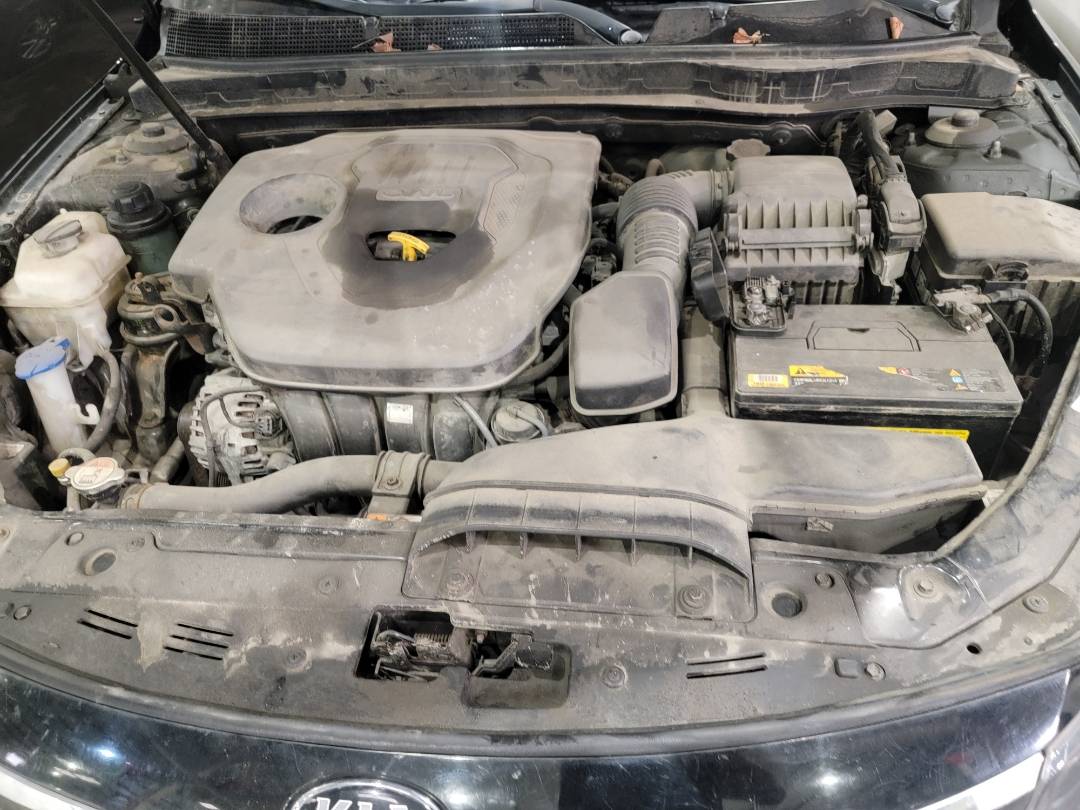 2013 KIA K5 — 185666 KM — Lot 310357 — Main - Marhaba Auctions Used Cars - Image 10