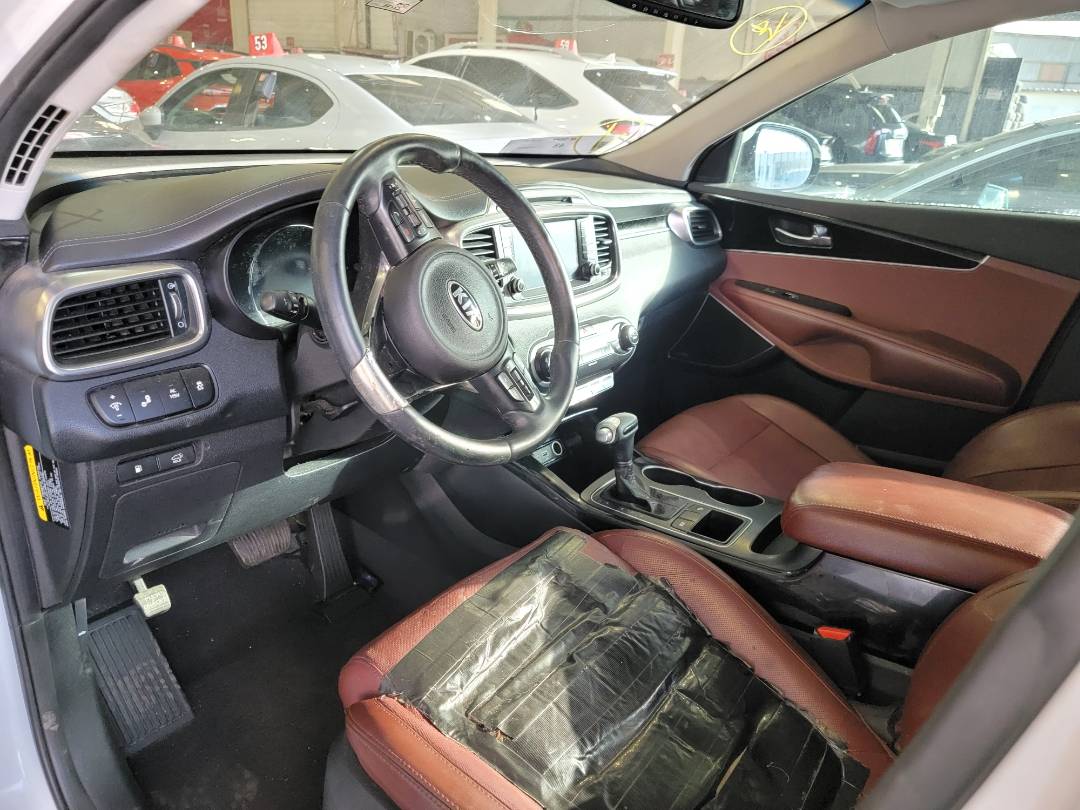 2017 KIA SORENTO — 68253 Miles — Lot 2HG307816 — Main - Marhaba Auctions Used Cars - Image 9