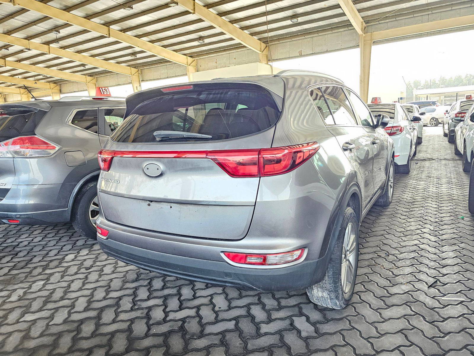 2018 KIA SPORTAGE — 134149 Miles — Lot 3320186 — Souq - Marhaba Auctions Used Cars - Image 3
