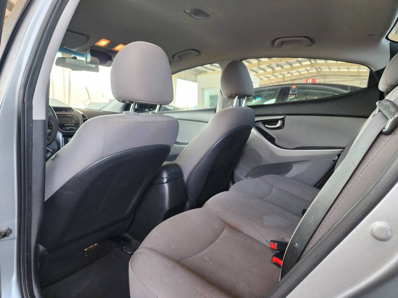 2016 HYUNDAI ELANTRA — 106275 Miles — Lot 57652534 — Souq - Marhaba Auctions Used Cars - Image 6