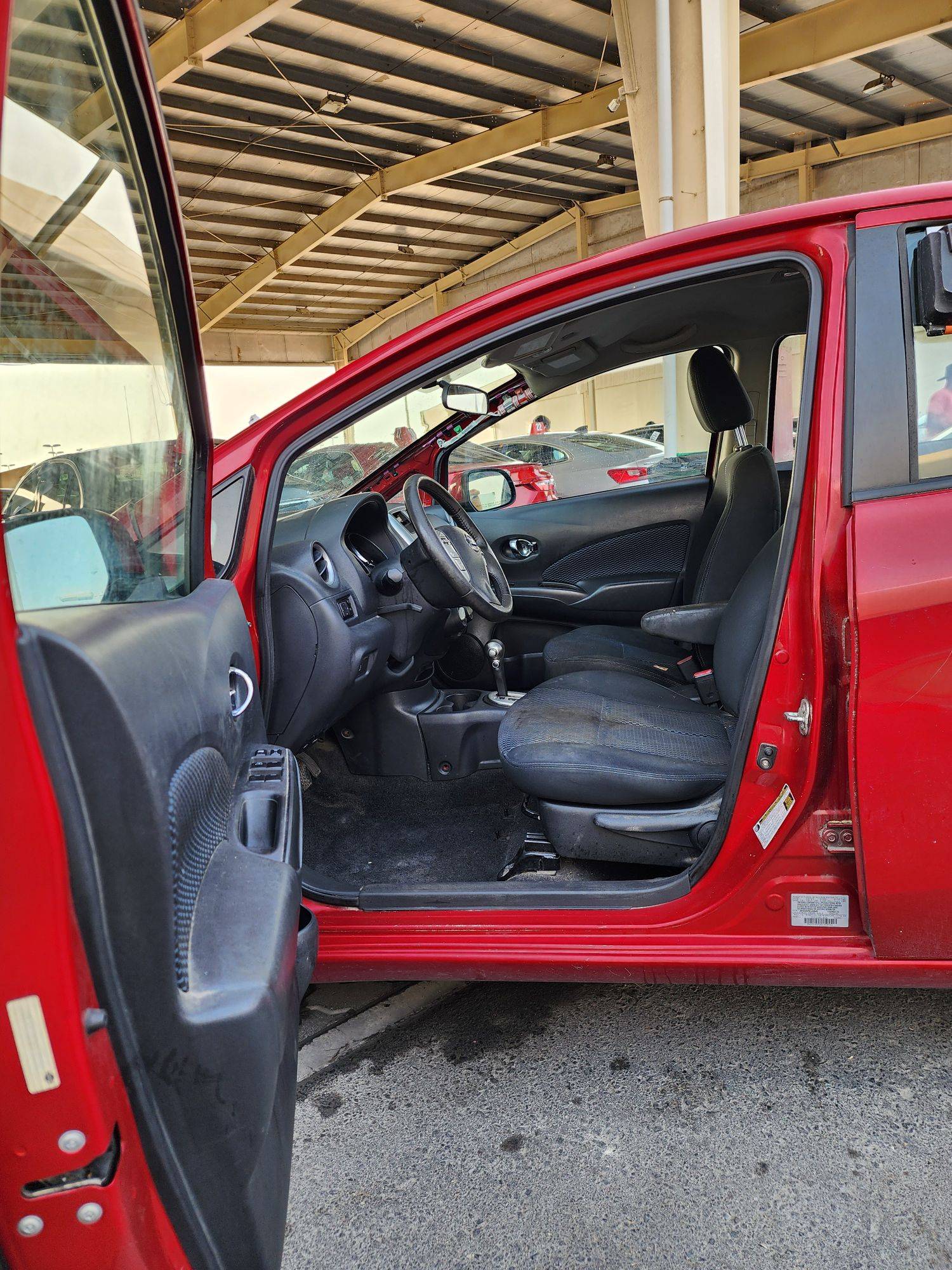 2014 NISSAN VERSA NOTE — 123509 Miles — Lot 39000064 — Souq - Marhaba Auctions Used Cars - Image 11