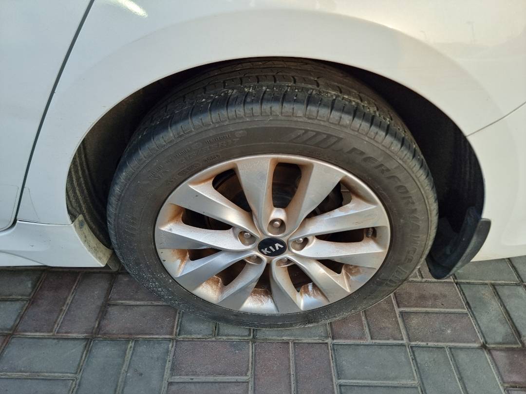 2018 KIA OPTIMA — 118087 Miles — Lot 0125487 — Souq - Marhaba Auctions Used Cars - Image 12
