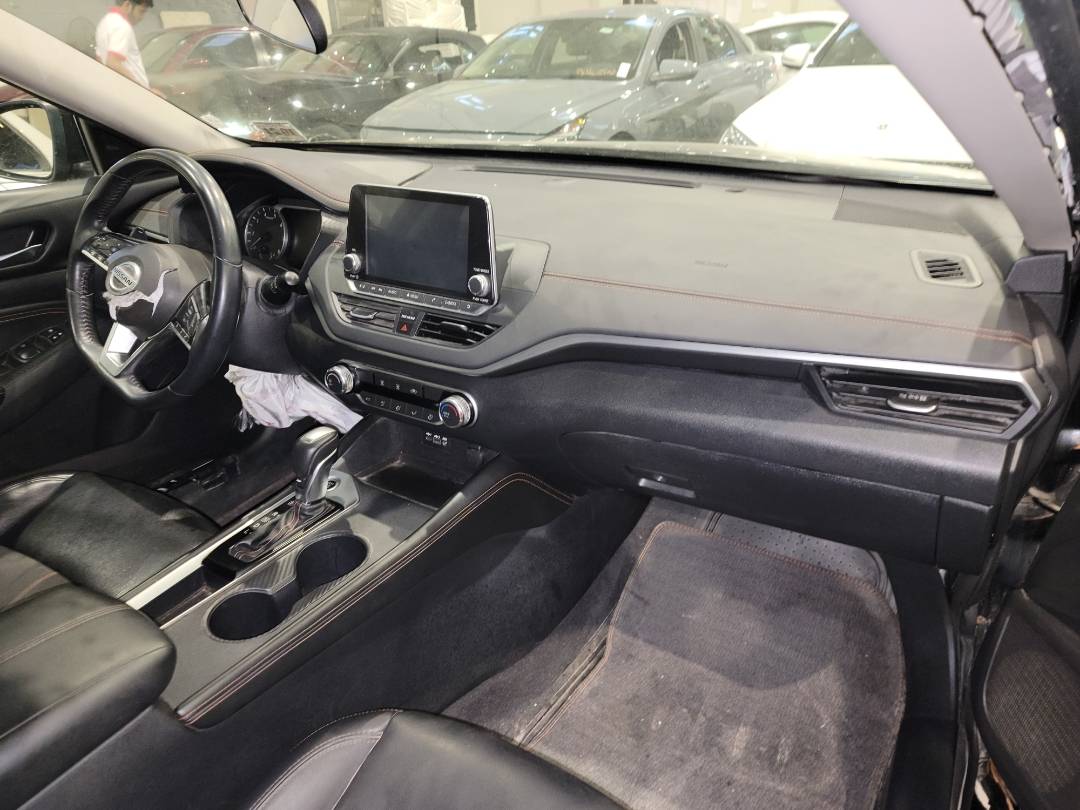 2019 NISSAN ALTIMA — 136489 Miles — Lot 148554 - Marhaba Auctions Used Cars - Image 6