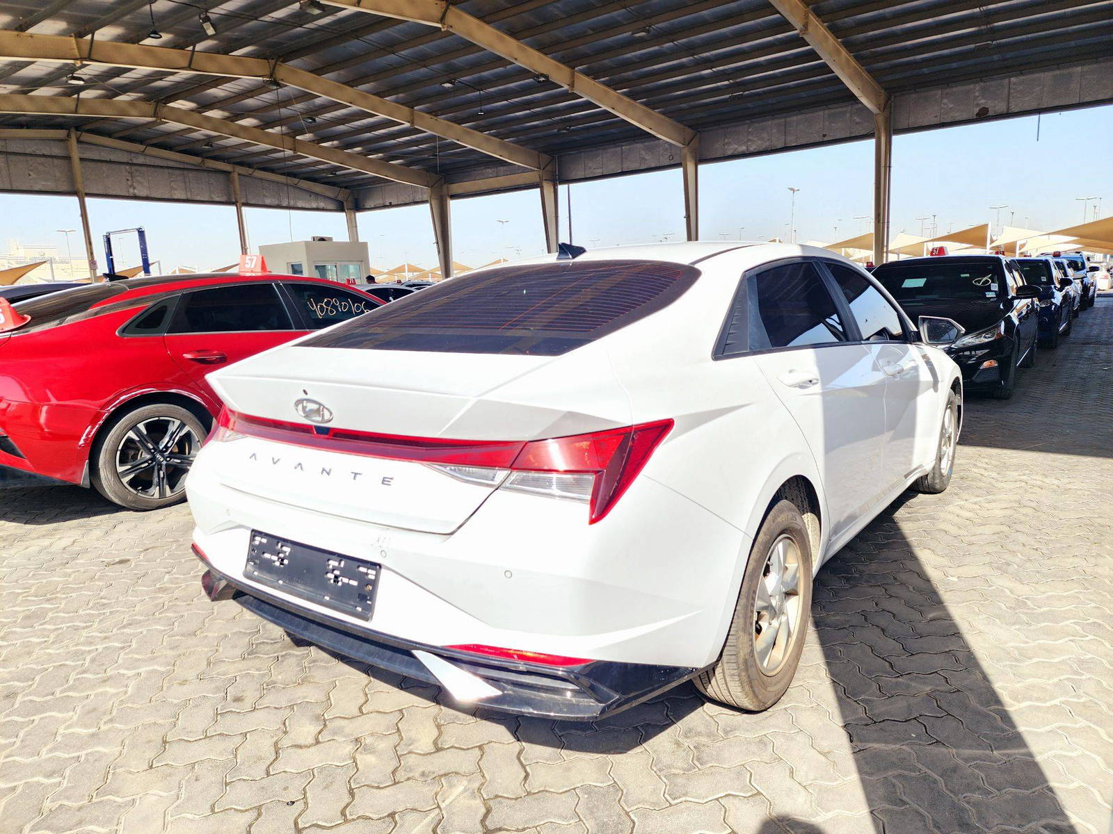 2023 HYUNDAI AVANTE — 77399 KM — Lot 393399 — Ind. 12 - Marhaba Auctions Used Cars - Image 3