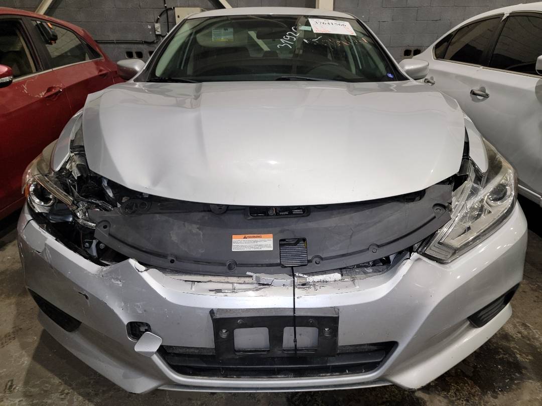 2017 NISSAN ALTIMA — 132112 Miles — Lot 37641566 - Marhaba Auctions Used Cars - Image 9