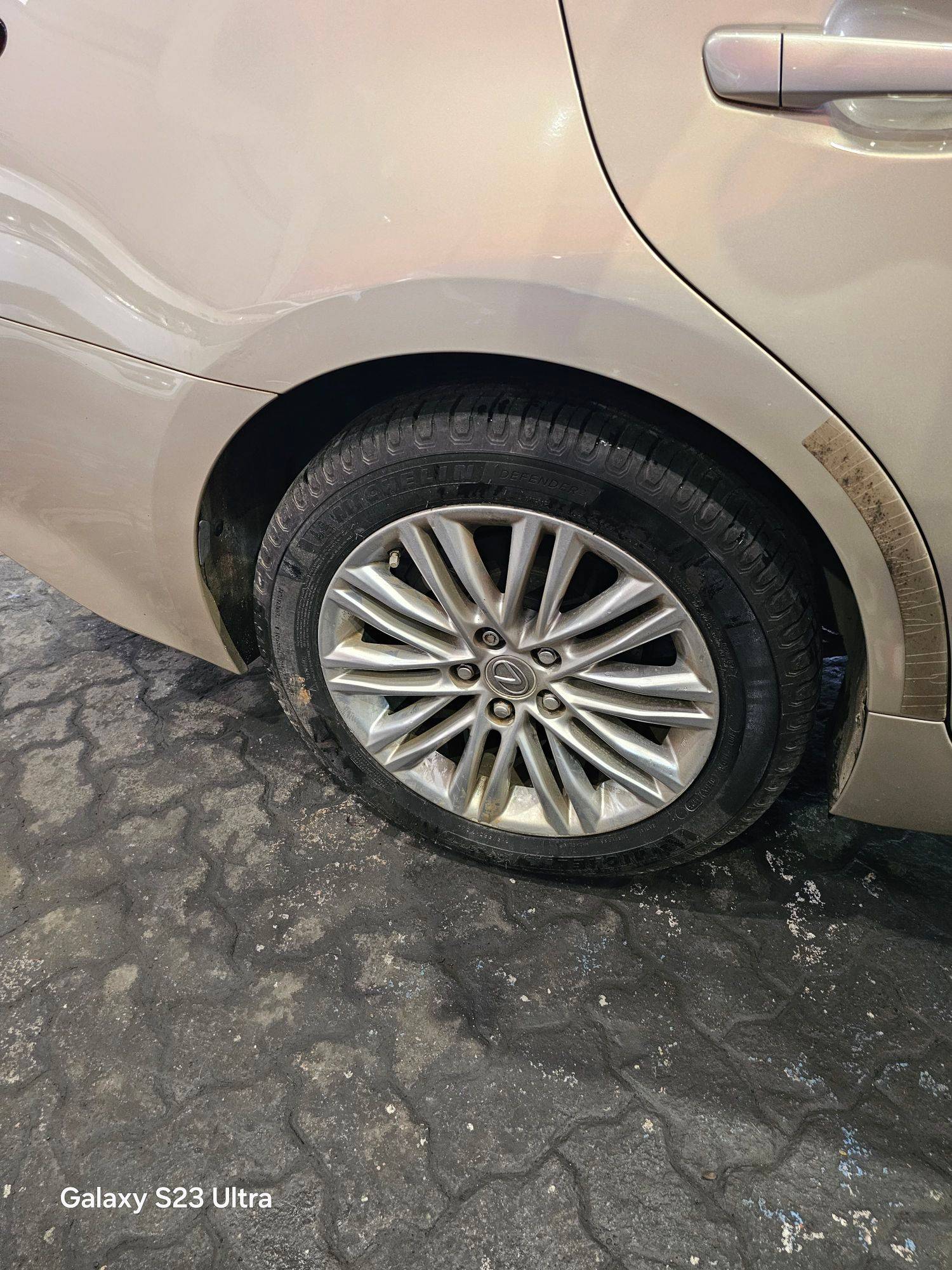 LEXUS ES 350 2013 - Marhaba Auction Used Cars - Image 7