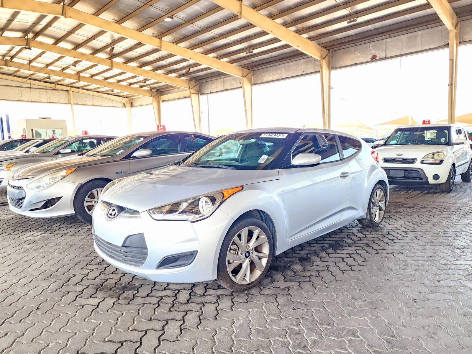 2016 HYUNDAI VELOSTER — 61157 Miles — Lot 215478 — Souq - Marhaba Auctions Used Cars - Image 5