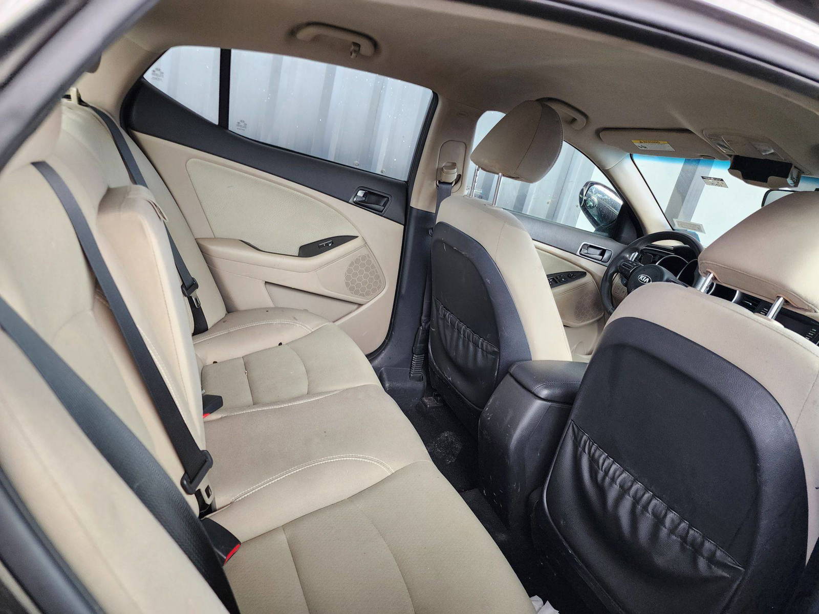 2014 KIA OPTIMA — 156963 Miles — Lot 74752674 — Al Quoz - Marhaba Auctions Used Cars - Image 7