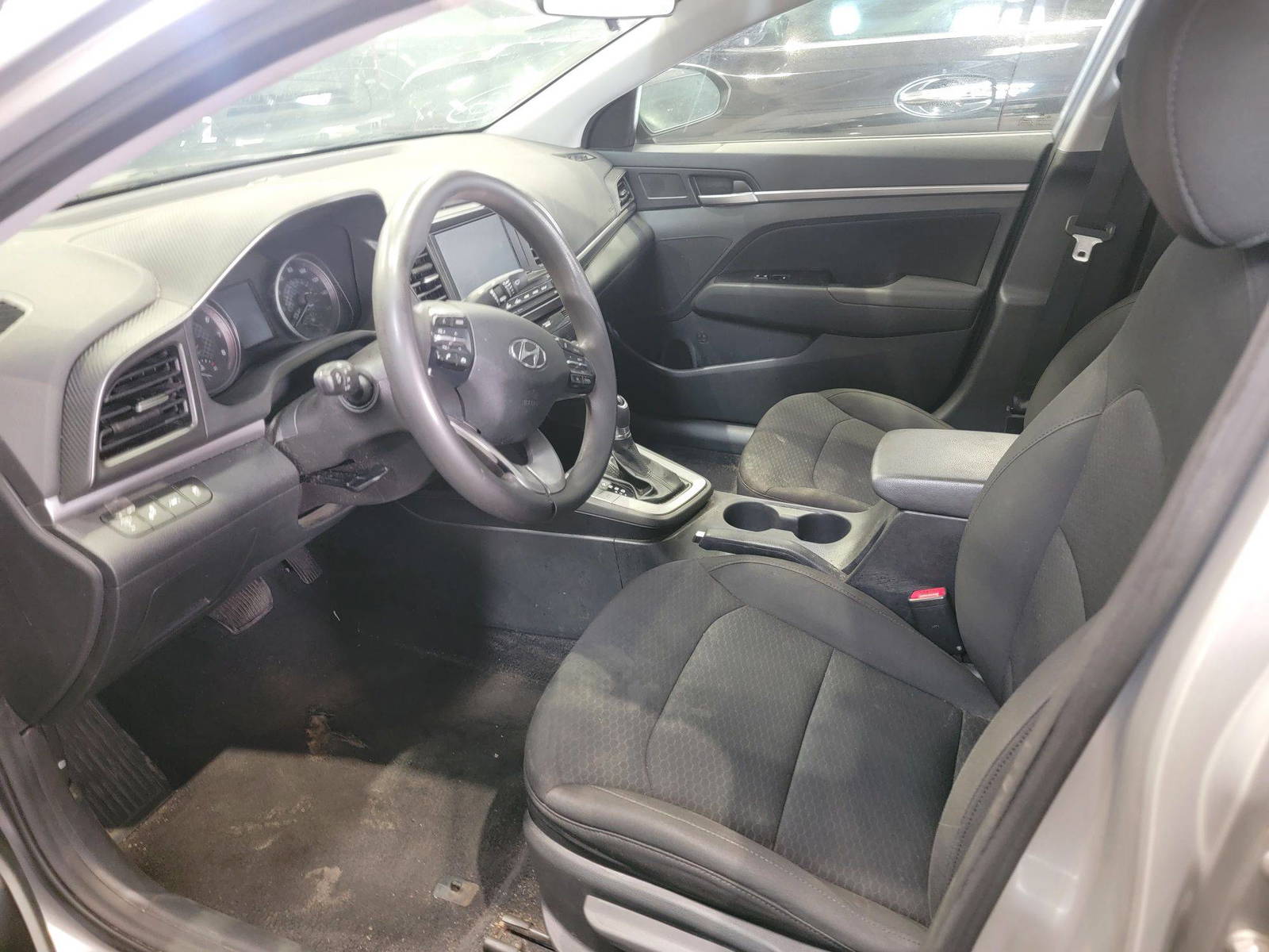 2020 HYUNDAI ELANTRA — 209596 Miles — Lot 84205655 — Main - Marhaba Auctions Used Cars - Image 8