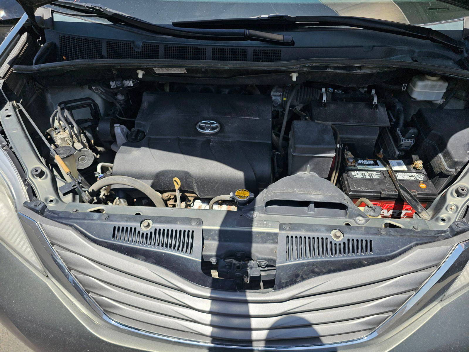 2014 TOYOTA SIENNA — 207669 Miles — Lot 410108 — Ind. 12 - Marhaba Auctions Used Cars - Image 13