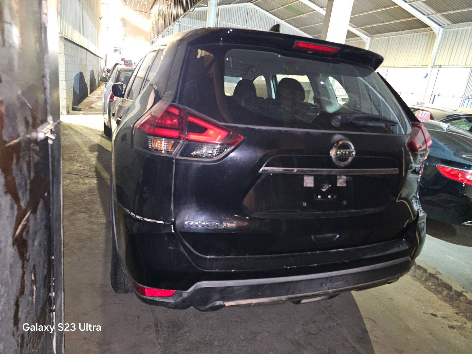2017 NISSAN ROGUE — 217467 Miles — Lot 70314725 — Souq - Marhaba Auctions Used Cars - Image 3