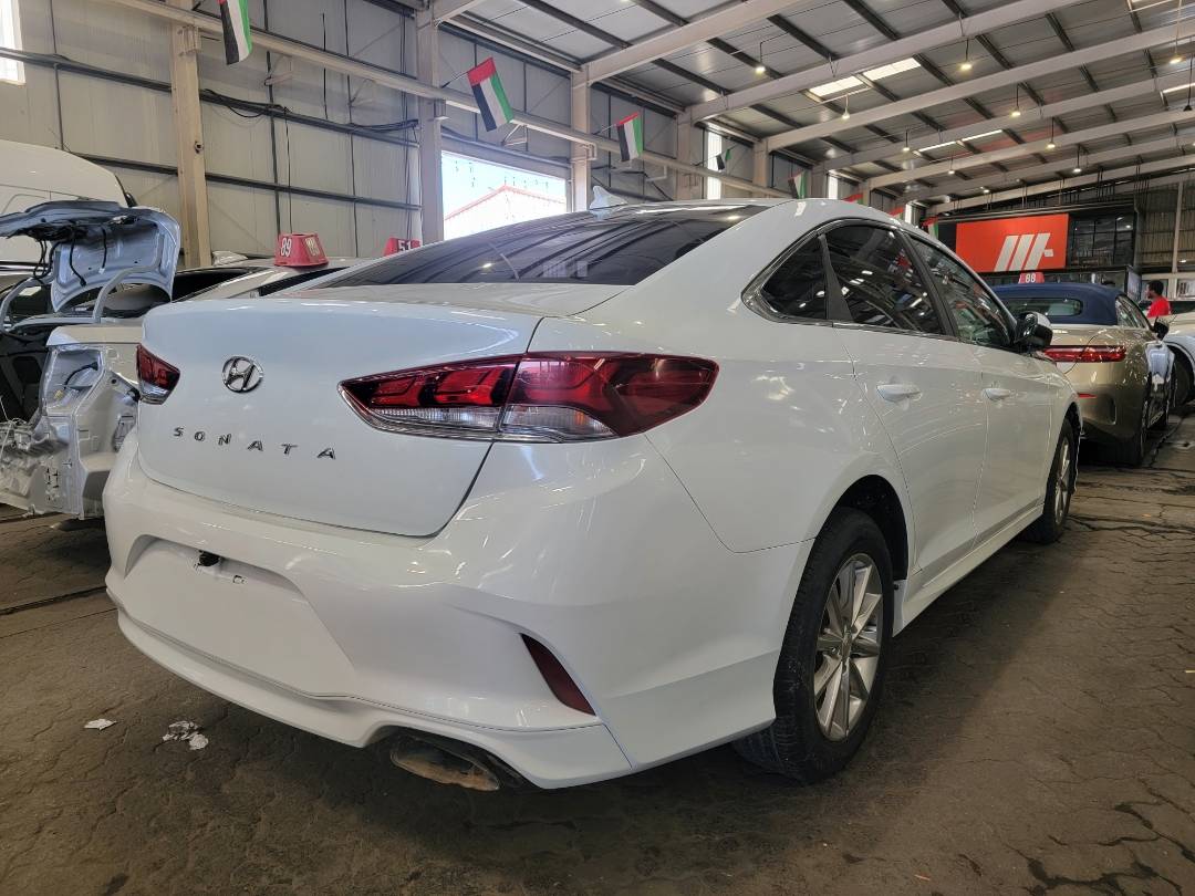 2018 HYUNDAI SONATA — 26107 Miles — Lot 659159 — Main - Marhaba Auctions Used Cars - Image 4